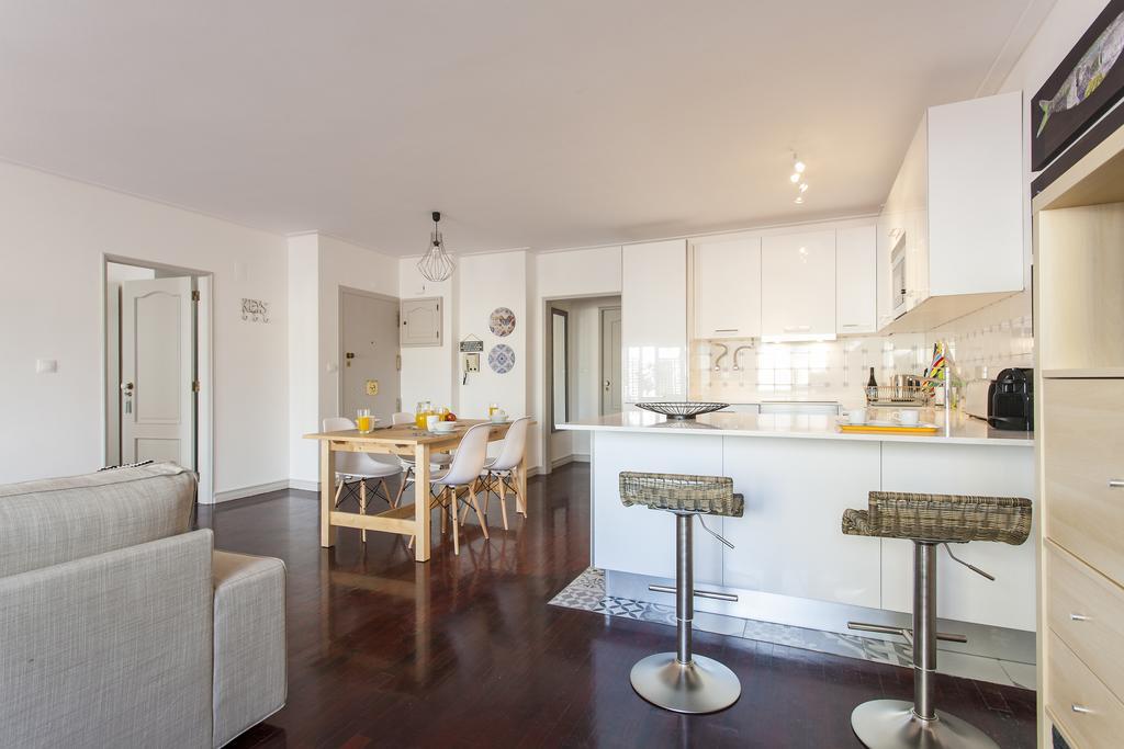 Joivy Superb 1-Bed Apt With Workspace And Terrace, Close To Avenida Da Liberdade Лиссабон Экстерьер фото