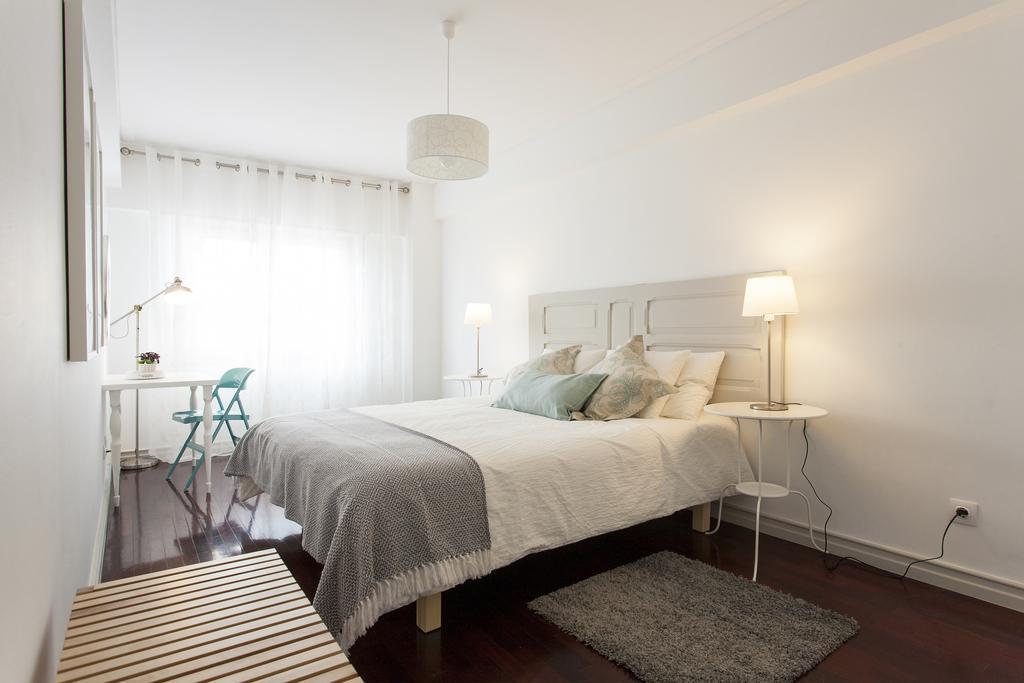 Joivy Superb 1-Bed Apt With Workspace And Terrace, Close To Avenida Da Liberdade Лиссабон Экстерьер фото