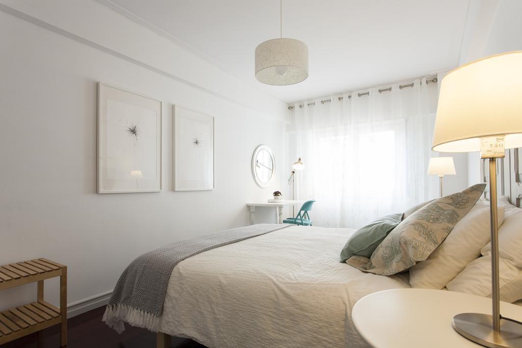 Joivy Superb 1-Bed Apt With Workspace And Terrace, Close To Avenida Da Liberdade Лиссабон Экстерьер фото